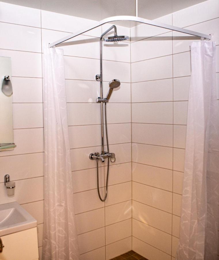 Hotel Vila Swe Sar Curtea de Argeş Esterno foto
